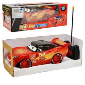 Auto Blesk McQueen 3D na diaľkové ovládanie - akcia: mierne zatlačený roh krabice